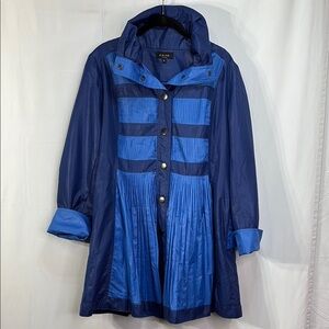 🔒Kriss two tone Blue windbreaker Coat with A-Line Silhouette
